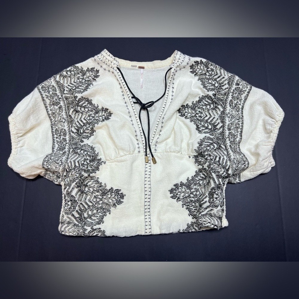 Free People Embroidered Boho Crop Top Cream Black Tie Front Size L